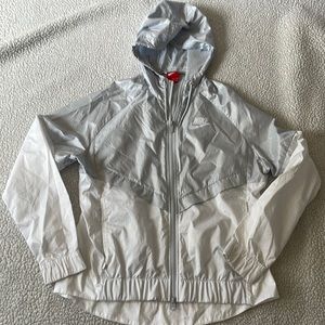 Nike Sportswear Windrunner Track Jacket in white/silver blue